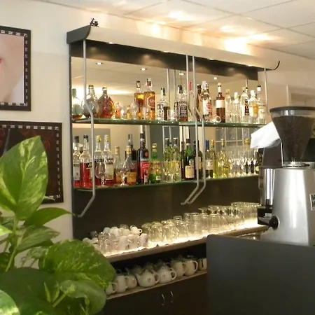 Ariston Imperial Hotel 3*