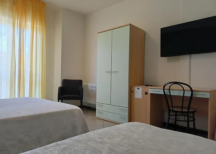 فندق Ariston Imperial