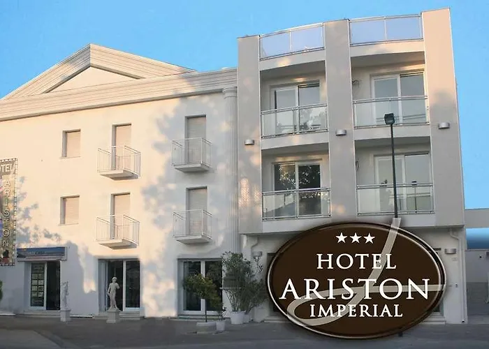 Ariston Imperial فندق 3*