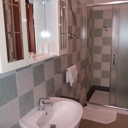 Ariston Imperial Otel 3*