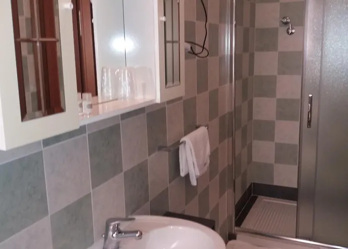 Ariston Imperial Hotel 3*